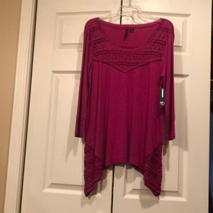 NWT - New Directions -Small -Magenta Tunic with Lace Side Inset
